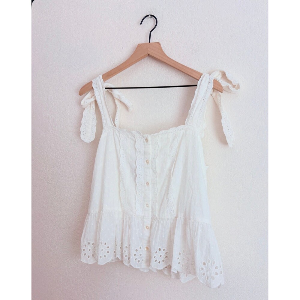 Farm Rio Embroidered CottageCore Cottage White Eyelet Tank (XL)